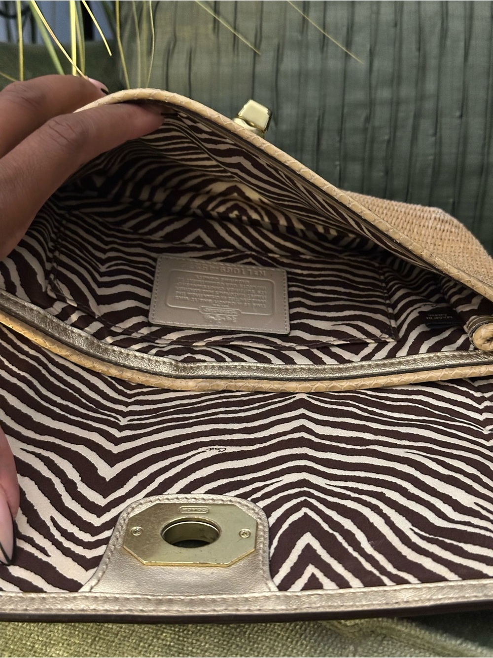COACH Natalie straw wristlet clutch featuring python-embossed leather trim - Picture 3 of 6